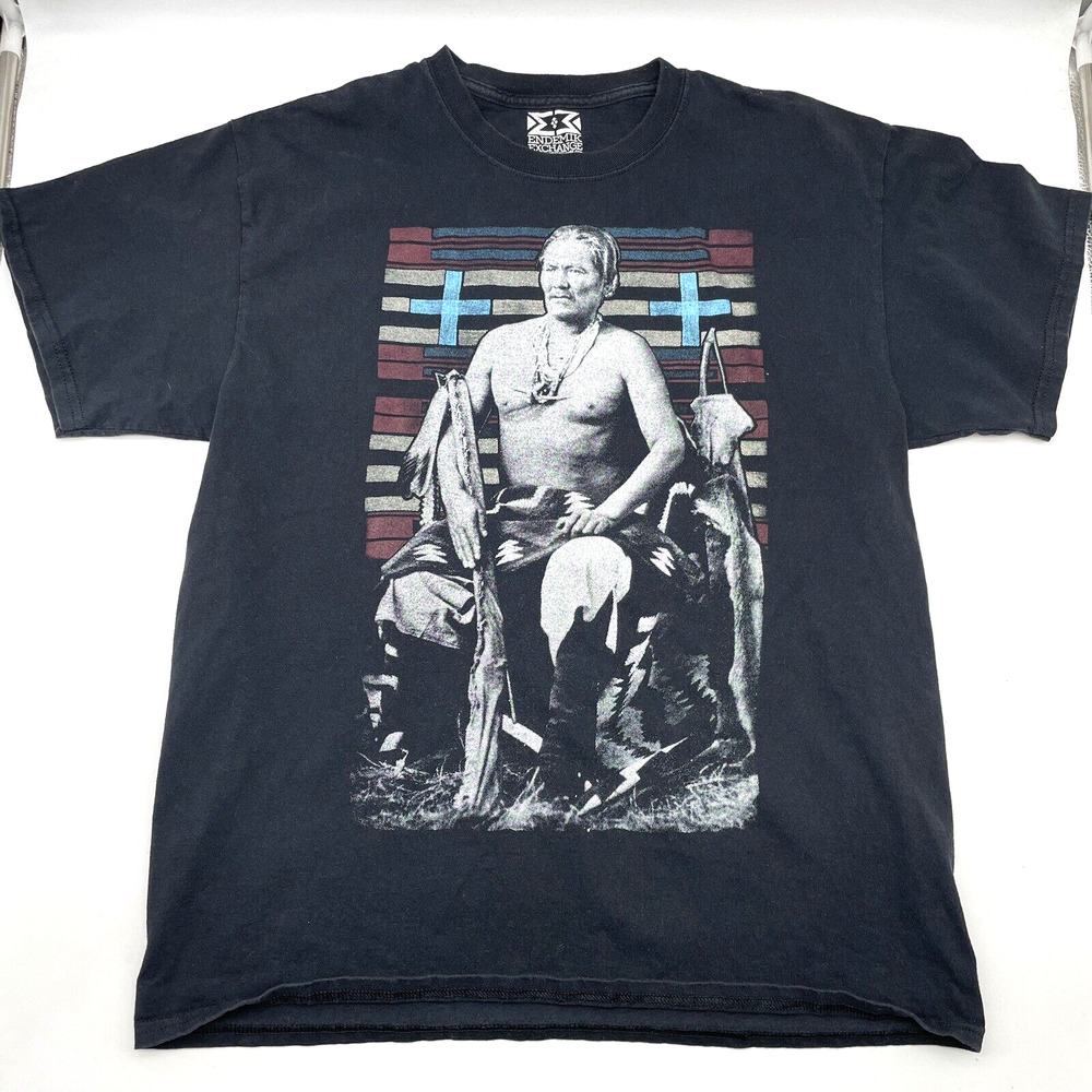 Endemik Exchange Native American Chief Portrait Black T-Shirt Men's L